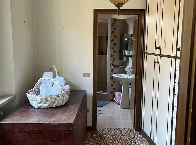 23 3* بولونيا